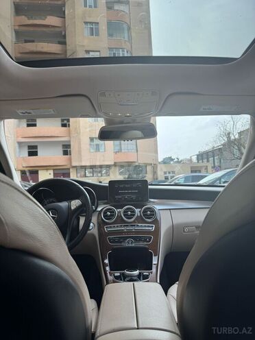 Mercedes C 300 2015, 180,000 km - 2.0 л - Bakı
