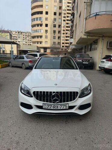 Mercedes C 300 2015, 180,000 km - 2.0 л - Bakı