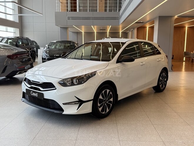 Kia Ceed-1