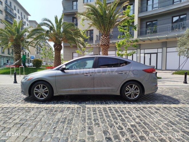 Hyundai Elantra 2018, 156,106 km - 2.0 l - Bakı