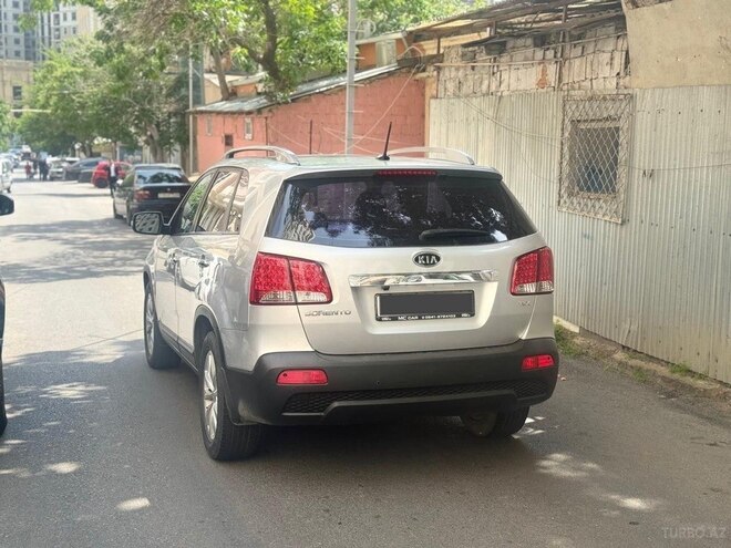 Kia Sorento 2010, 215,000 km - 2.2 l - Bakı