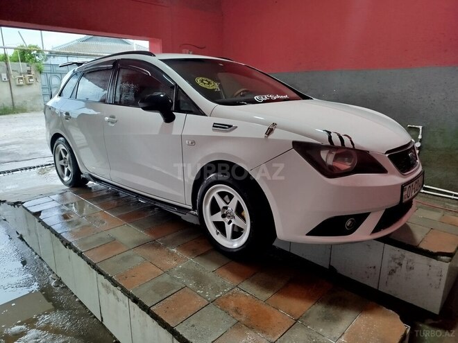 SEAT Ibiza 2013, 245,000 km - 1.4 л - Bakı