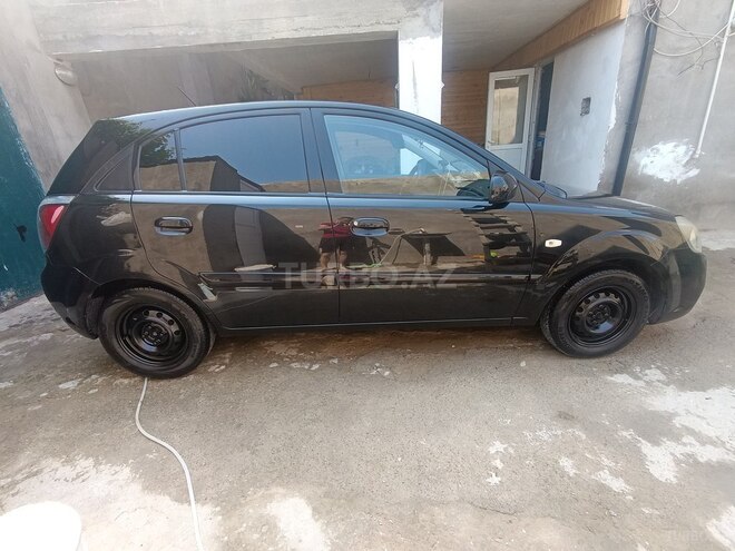 Kia Rio 2011, 230,000 km - 1.4 l - Bakı