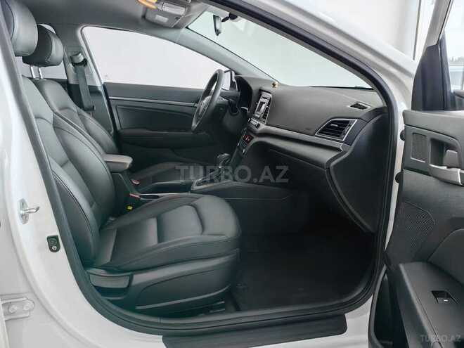 Hyundai Elantra 2017, 150,000 km - 2.0 л - Bakı