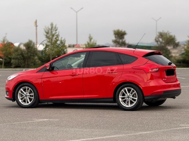 Ford Focus 2015, 132,200 km - 1.6 l - Bakı