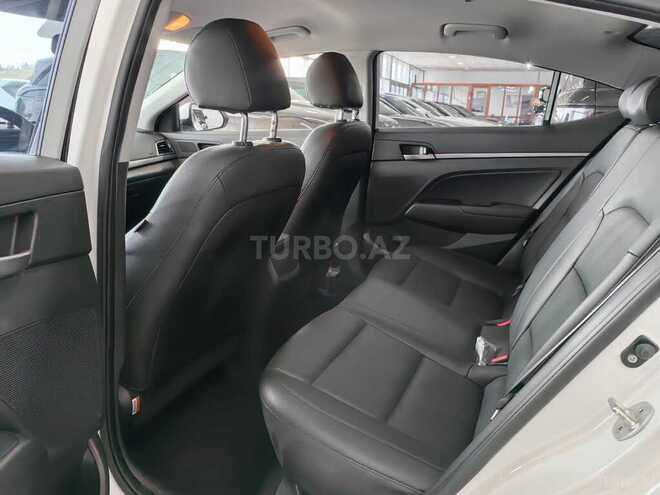 Hyundai Elantra 2017, 150,000 km - 2.0 л - Bakı