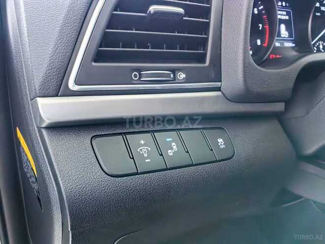 Hyundai Elantra 2017, 150,000 km - 2.0 л - Bakı