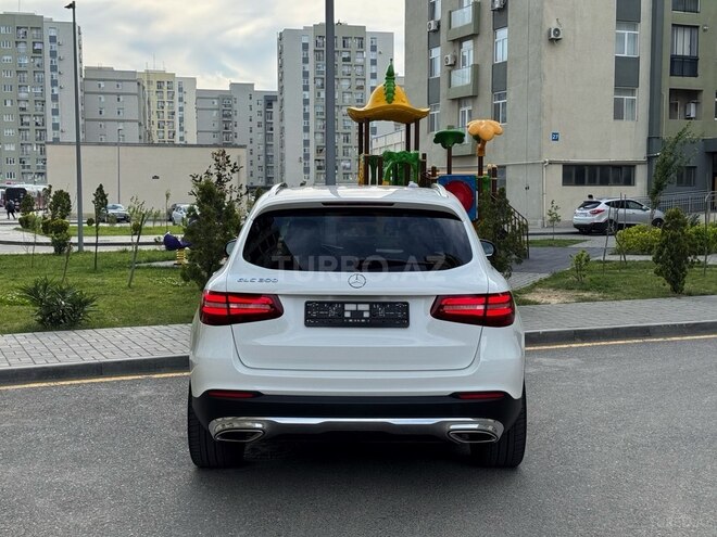 Mercedes GLC 300 2017, 62,000 km - 2.0 l - Bakı