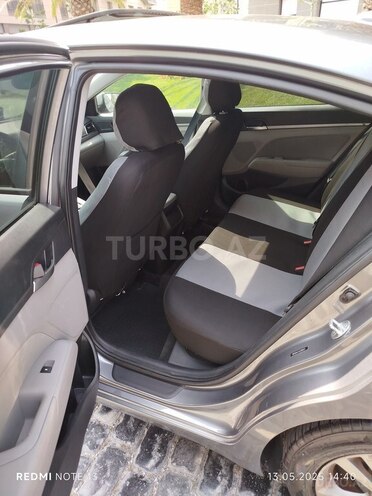 Hyundai Elantra 2018, 156,106 km - 2.0 l - Bakı