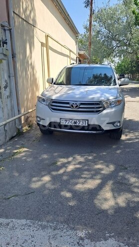 Toyota Highlander 2011, 98,000 km - 3.5 l - Bakı