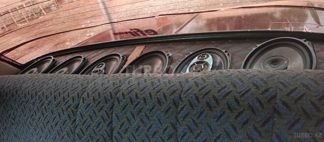LADA (VAZ) 2106 1977, 75,000 km - 1.6 l - Ucar