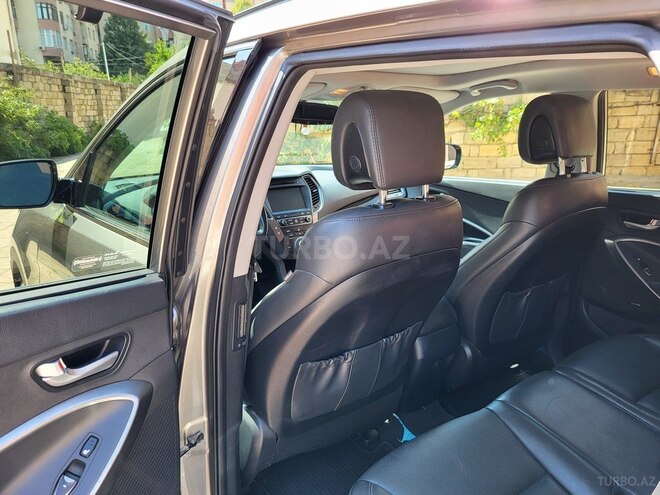 Hyundai Santa Fe-3