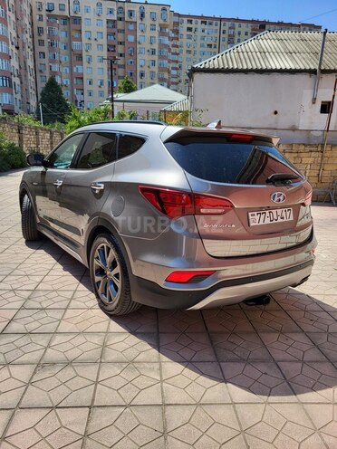 Hyundai Santa Fe-7