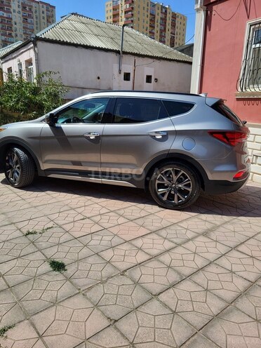 Hyundai Santa Fe-2