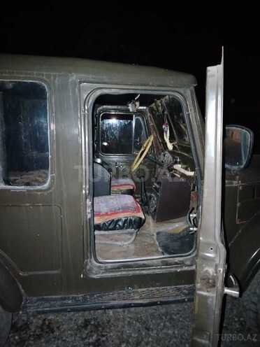 UAZ 469 1988, 350,685 km - 2.5 l - Yevlax