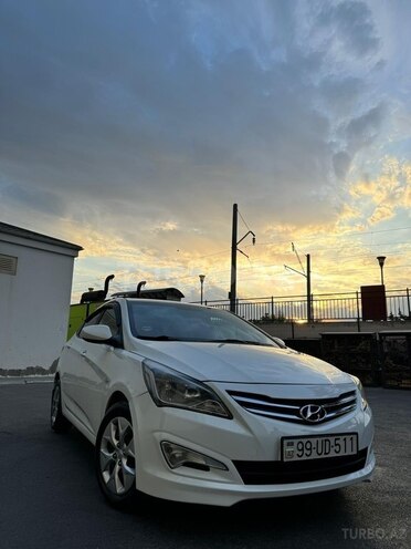 Hyundai Accent 2016, 130,000 km - 1.6 l - Bakı