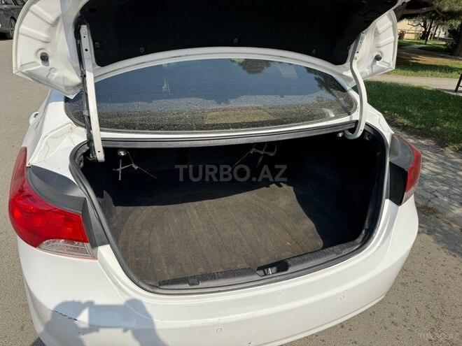 Hyundai Elantra 2013, 260,000 km - 1.8 l - Bakı