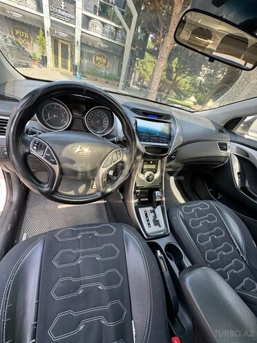 Hyundai Elantra 2013, 260,000 km - 1.8 l - Bakı