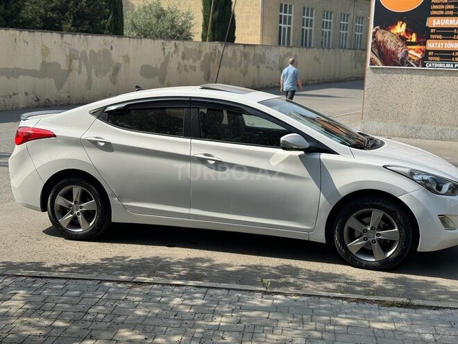 Hyundai Elantra 2013, 260,000 km - 1.8 l - Bakı