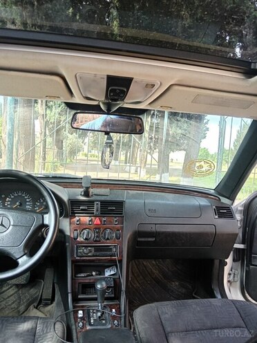 Mercedes C 180 1997, 461,000 km - 1.8 л - Bakı