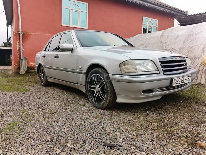 Mercedes C 180 1997, 461,000 km - 1.8 л - Bakı