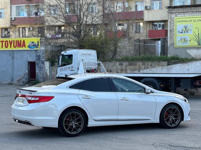 Hyundai Grandeur 2015, 201,400 km - 2.2 л - Tovuz