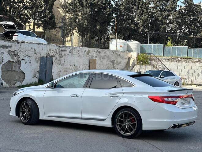 Hyundai Grandeur 2015, 201,400 km - 2.2 л - Tovuz