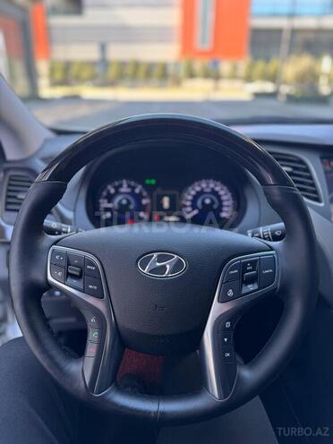Hyundai Grandeur 2015, 201,400 km - 2.2 л - Tovuz