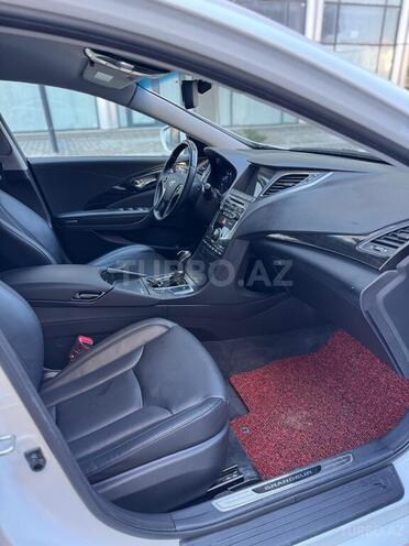 Hyundai Grandeur 2015, 201,400 km - 2.2 л - Tovuz