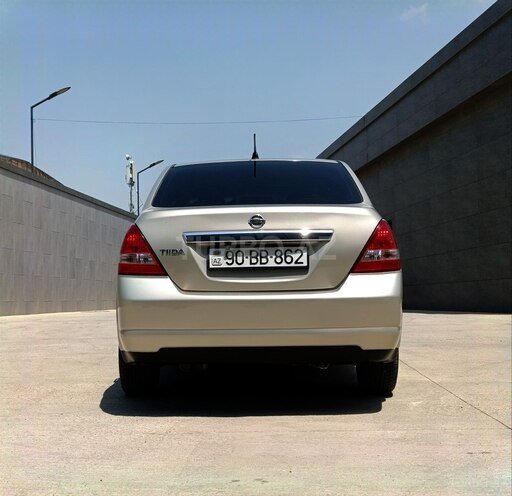 Nissan Tiida 2007, 220,000 km - 1.6 л - Bakı