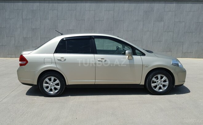Nissan Tiida 2007, 220,000 km - 1.6 л - Bakı