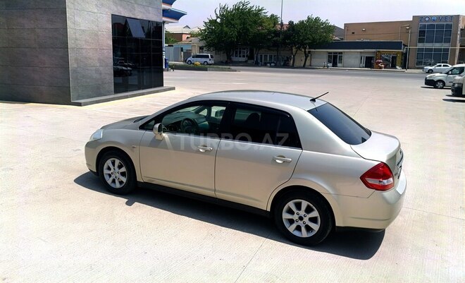 Nissan Tiida 2007, 220,000 km - 1.6 л - Bakı