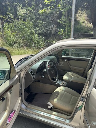 Mercedes C 220 1996, 235,000 km - 2.2 l - Bakı