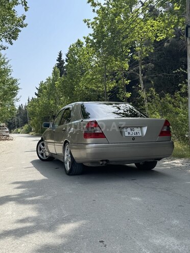 Mercedes C 220 1996, 235,000 km - 2.2 l - Bakı