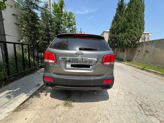 Kia Sorento 2011, 207,000 km - 2.0 l - Bakı