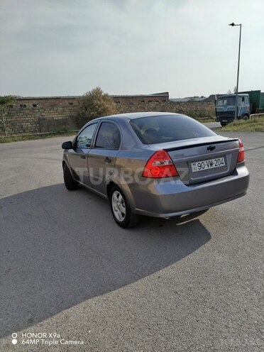 Chevrolet Aveo-6