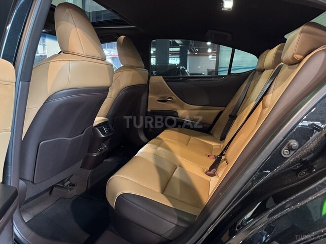 Lexus ES 300h 2020, 139,000 km - 2.5 l - Bakı