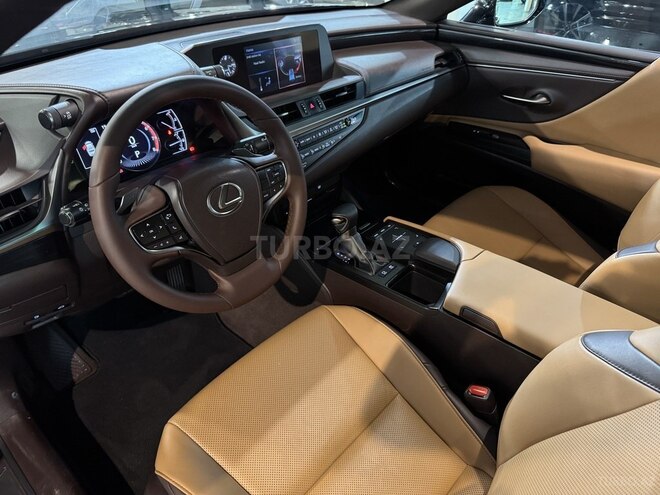 Lexus ES 300h 2020, 139,000 km - 2.5 l - Bakı