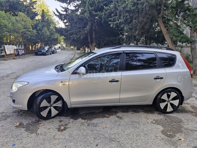 Hyundai i30 2008, 300,000 km - 1.6 л - Bakı
