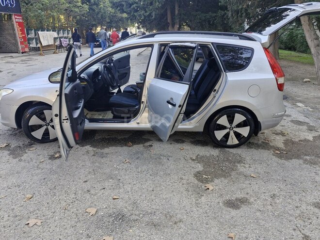 Hyundai i30 2008, 300,000 km - 1.6 л - Bakı