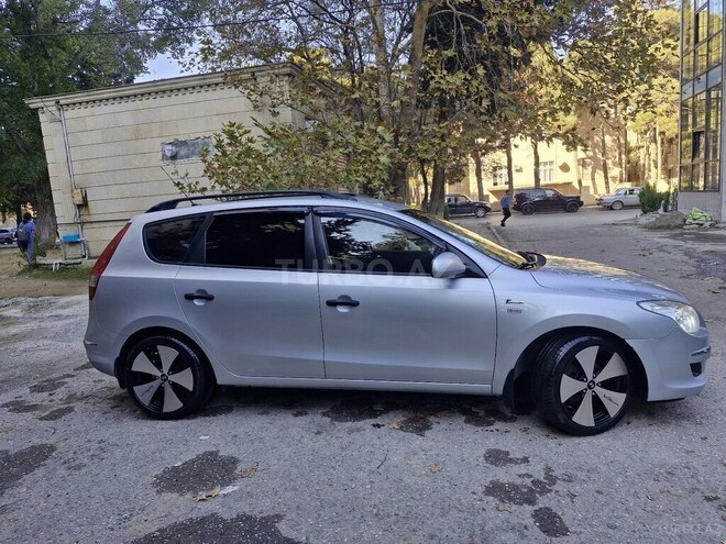 Hyundai i30 2008, 300,000 km - 1.6 л - Bakı