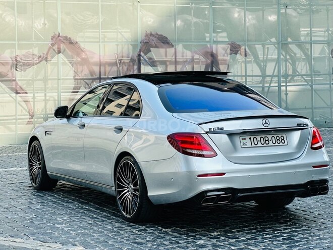 Mercedes E 200 d 2017, 204,100 km - 2.0 l - Bakı