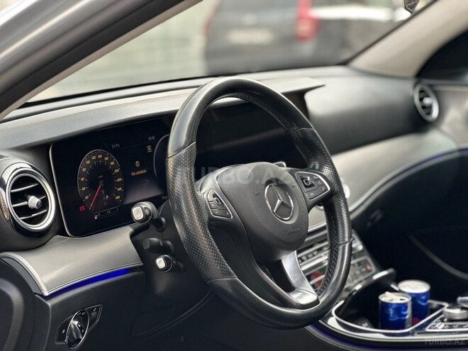 Mercedes E 200 d 2017, 204,100 km - 2.0 l - Bakı