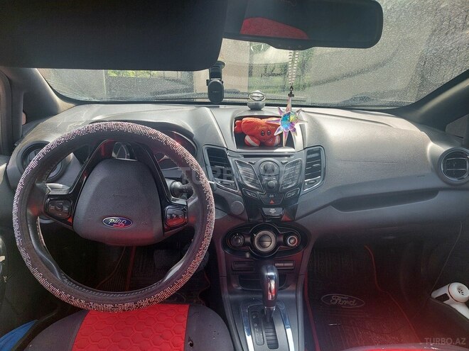 Ford Fiesta 2013, 75,000 km - 1.6 l - Ağstafa