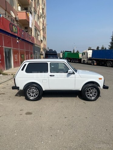 LADA (VAZ) Niva 2010, 248,000 km - 1.7 l - Bakı