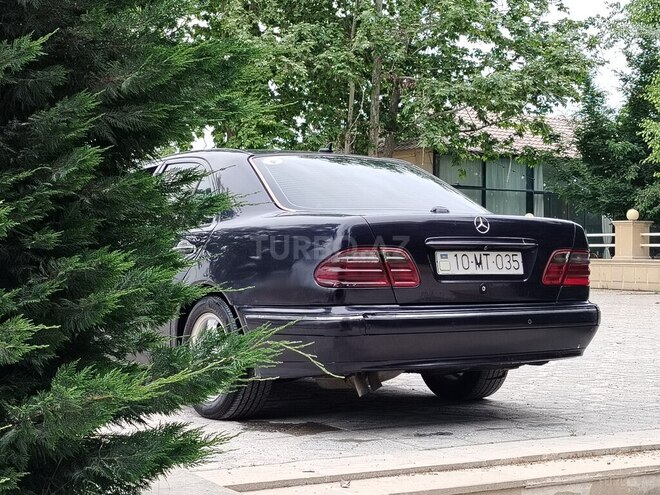 Mercedes E 290 1996, 170,000 km - 2.9 л - Qazax