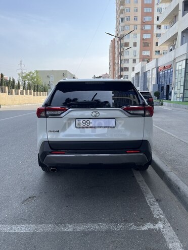 Toyota RAV4 2019, 76,837 km - 2.0 l - Bakı