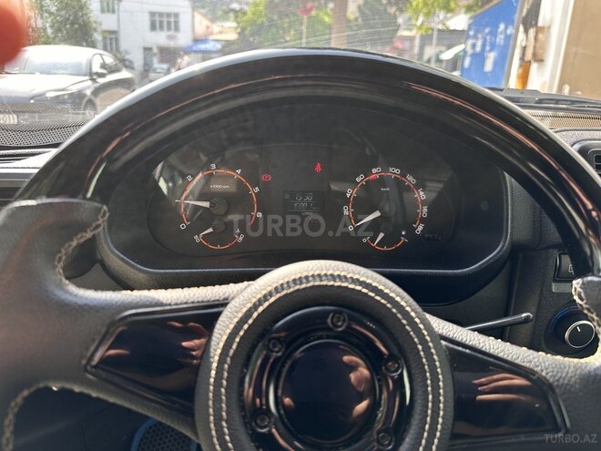 LADA (VAZ) Niva 2024, 18,000 km - 1.7 л - Bakı