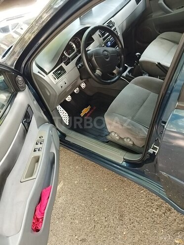 Chevrolet Lacetti-11