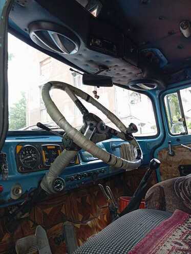 ZIL 130 1984, 200,000 km - 3.8 l - Gəncə
